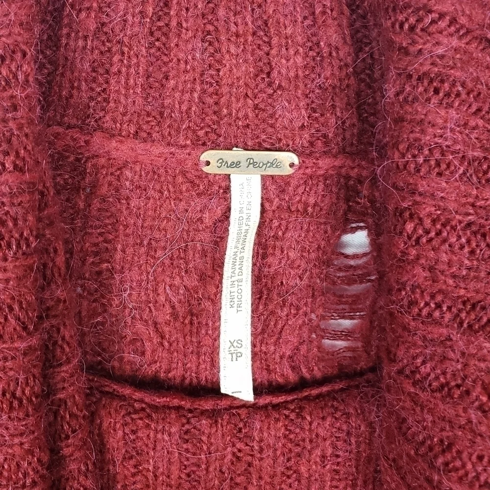 Free People chunky cable